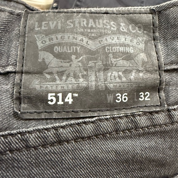 Levi's 514 - Gray Straight Jeans Timeless Style - Picture 2 of 3